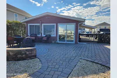 14 W Thames Road, Little Egg Harbor, NJ 08087 - Photo 2