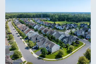 22 Jumping Brook Drive, Lakewood, NJ 08701 - Photo 4