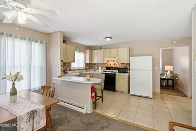 31 Charlotteville Drive S, Toms River Township, NJ 08757 - Photo 16