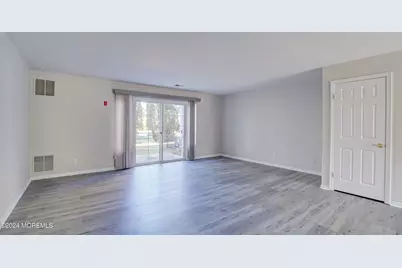 27 Haverford Court #7, Freehold, NJ 07728 - Photo 18
