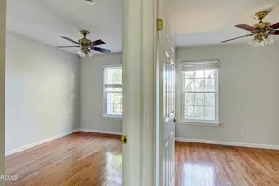 27 Haverford Ct, Freehold, NJ 07728 - Photo 28