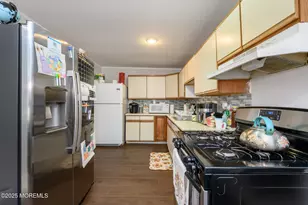 115 10th St, Keansburg, NJ 07734 - Photo 10