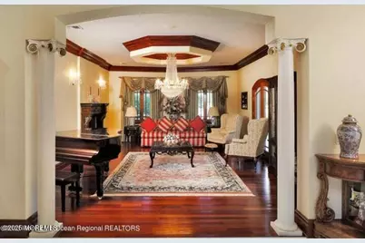 211 Cedar Avenue, Long Branch, NJ 07740 - Photo 8