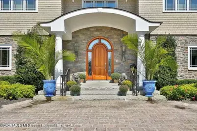 211 Cedar Avenue, Long Branch, NJ 07740 - Photo 4