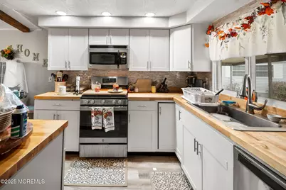 8 Mary Court, Barnegat, NJ 08005 - Photo 18