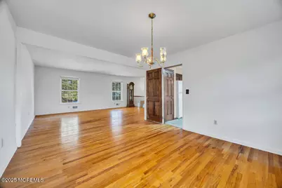185 Ballantine Road, Middletown, NJ 07748 - Photo 18