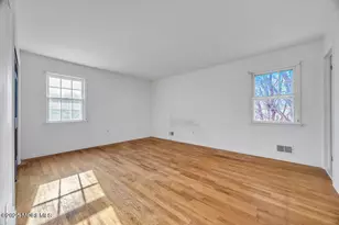 185 Ballantine Rd, Middletown, NJ 07748 - Photo 6