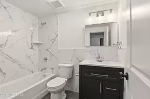 109 Legacy Ct, Lakewood, NJ 08701 - Photo 18