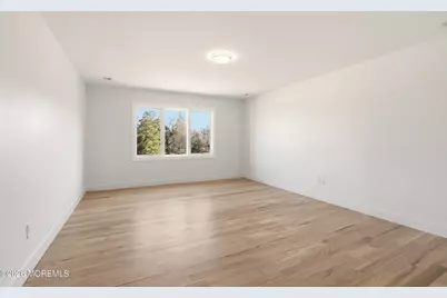 109 Legacy Court, Lakewood, NJ 08701 - Photo 24