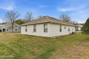 25 Willow Dr, Barnegat, NJ 08005 - Photo 22