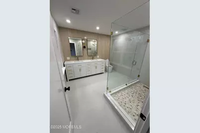469 Wall Street, Eatontown, NJ 07724 - Photo 12