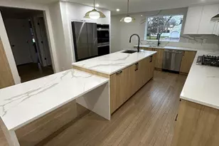 469 Wall St, Eatontown, NJ 07724 - Photo 4