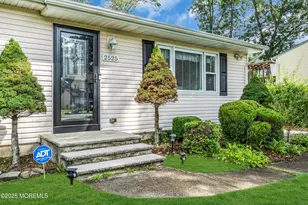 2525 Holly Hill Rd, Manchester Township, NJ 08759 - Photo 8