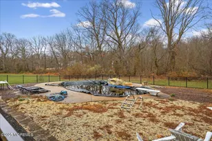 12 Tall Woods Dr, Manalapan Township, NJ 07726 - Photo 38