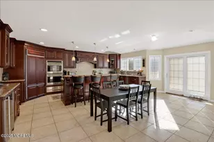 12 Tall Woods Dr, Manalapan Township, NJ 07726 - Photo 10