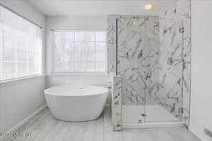 12 Tall Woods Dr, Manalapan Township, NJ 07726 - Photo 22