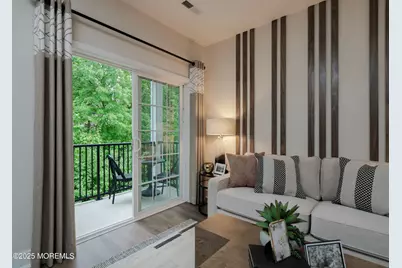 27102 Radford Court, Monroe Township, NJ 08831 - Photo 8