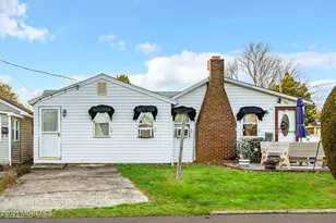 601 Central Ave, Spring Lake, NJ 07762 - Photo 2