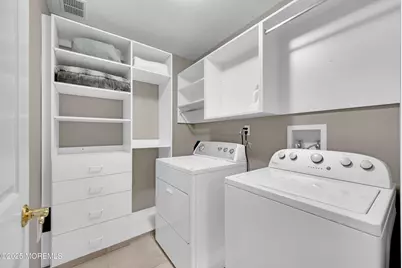 25 Sunningdale Circle, Manalapan Township, NJ 07726 - Photo 28