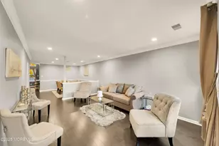 25 Sunningdale Cir, Manalapan Township, NJ 07726 - Photo 8