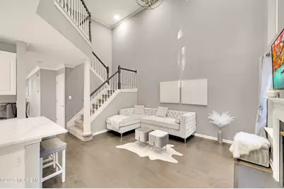 25 Sunningdale Circle, Manalapan Township, NJ 07726 - Photo 18