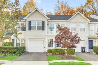 25 Sunningdale Circle, Manalapan Township, NJ 07726 - Photo 2