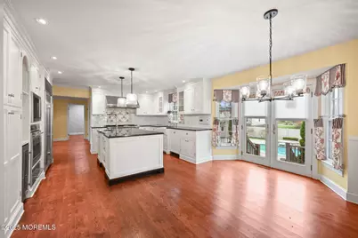 41 Thomas Drive, Manalapan Township, NJ 07726 - Photo 32