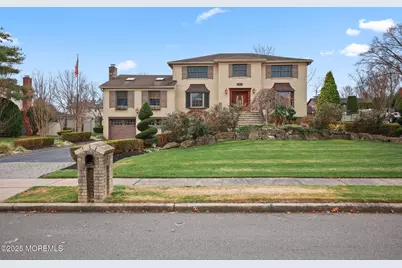 41 Thomas Drive, Manalapan Township, NJ 07726 - Photo 10