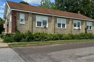 400 Magnolia St, Beverly, NJ 08010 - Photo 2