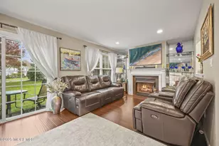 761 Banyan Ct, Morganville, NJ 07751 - Photo 10