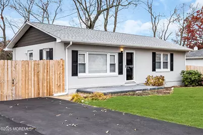 918 Briar Avenue, Toms River Township, NJ 08753 - Photo 6