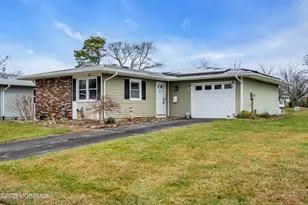 201 Blake Cir, Brick, NJ 08724 - Photo 40