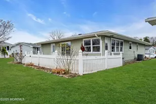 201 Blake Cir, Brick, NJ 08724 - Photo 32