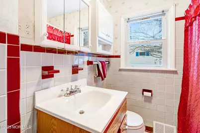 1315 Chestnut Avenue, Ocean Twp, NJ 07712 - Photo 18