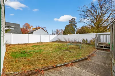 45 8th Street, Hazlet Township, NJ 07734 - Photo 28