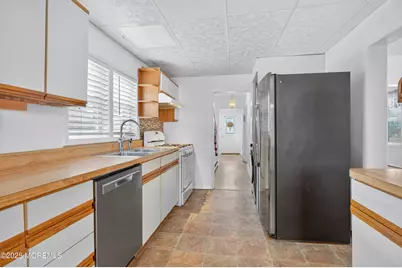 45 8th Street, Hazlet Township, NJ 07734 - Photo 6