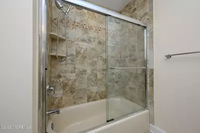 25 White Oak Lane, Aberdeen Township, NJ 07747 - Photo 30