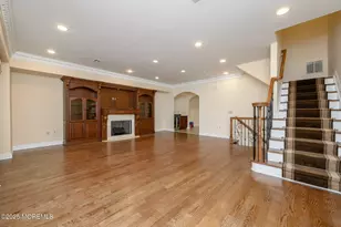 25 White Oak Ln, Aberdeen Township, NJ 07747 - Photo 4