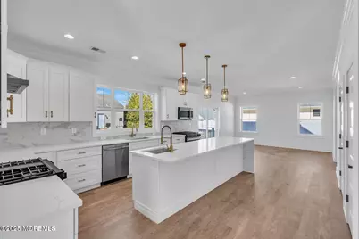 2024 10th Avenue, Toms River Township, NJ 08757 - Photo 4