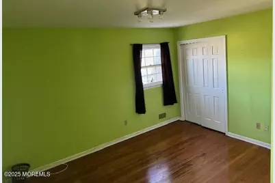 17 Emma Place, Eatontown, NJ 07724 - Photo 10