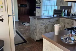 17 Emma Pl, Eatontown, NJ 07724 - Photo 12