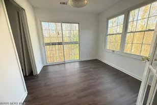 17-7 Augusta Ct, Freehold, NJ 07728 - Photo 2