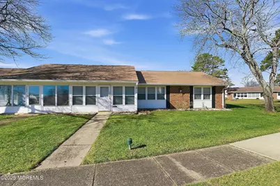 1169B Clydebank Court, Lakewood, NJ 08701 - Photo 1