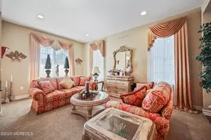 28 Pond View Cir, Barnegat, NJ 08005 - Photo 8