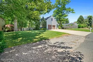 493 S Fir Ave, Galloway, NJ 08205 - Photo 2