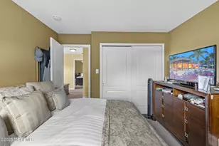 33 Oliver Ct, Freehold, NJ 07728 - Photo 20