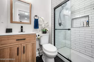 24 Calle De Elvira, Freehold, NJ 07728 - Photo 6