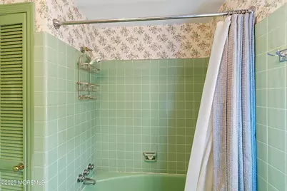 204 Neptune Place, Sea Girt, NJ 08750 - Photo 22