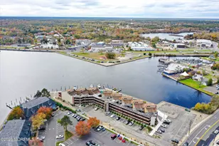 77 E Water St, Toms River Township, NJ 08753 - Photo 6