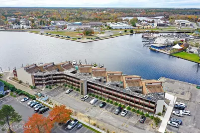 77 E Water Street #5, Toms River Township, NJ 08753 - Photo 4